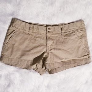 NEW! MOSSIMO Beige Shorts